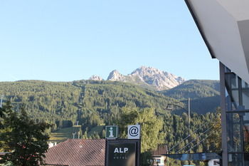 Alp Art Hotel 2*