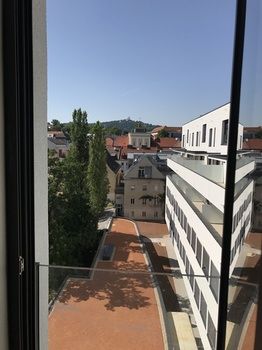 Leonardo Boutique Hotel Linz City Center 3*