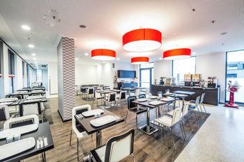Leonardo Boutique Hotel Linz City Center 3*
