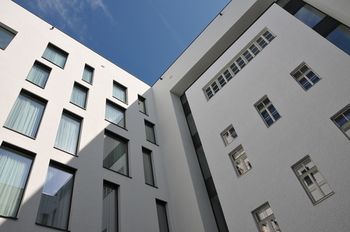 Leonardo Boutique Hotel Linz City Center 3*