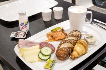 Leonardo Boutique Hotel Linz City Center 3*