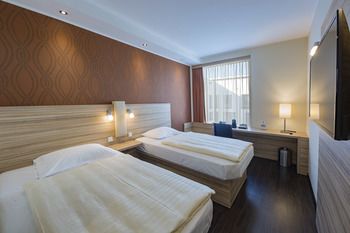 Leonardo Boutique Hotel Linz City Center 3*