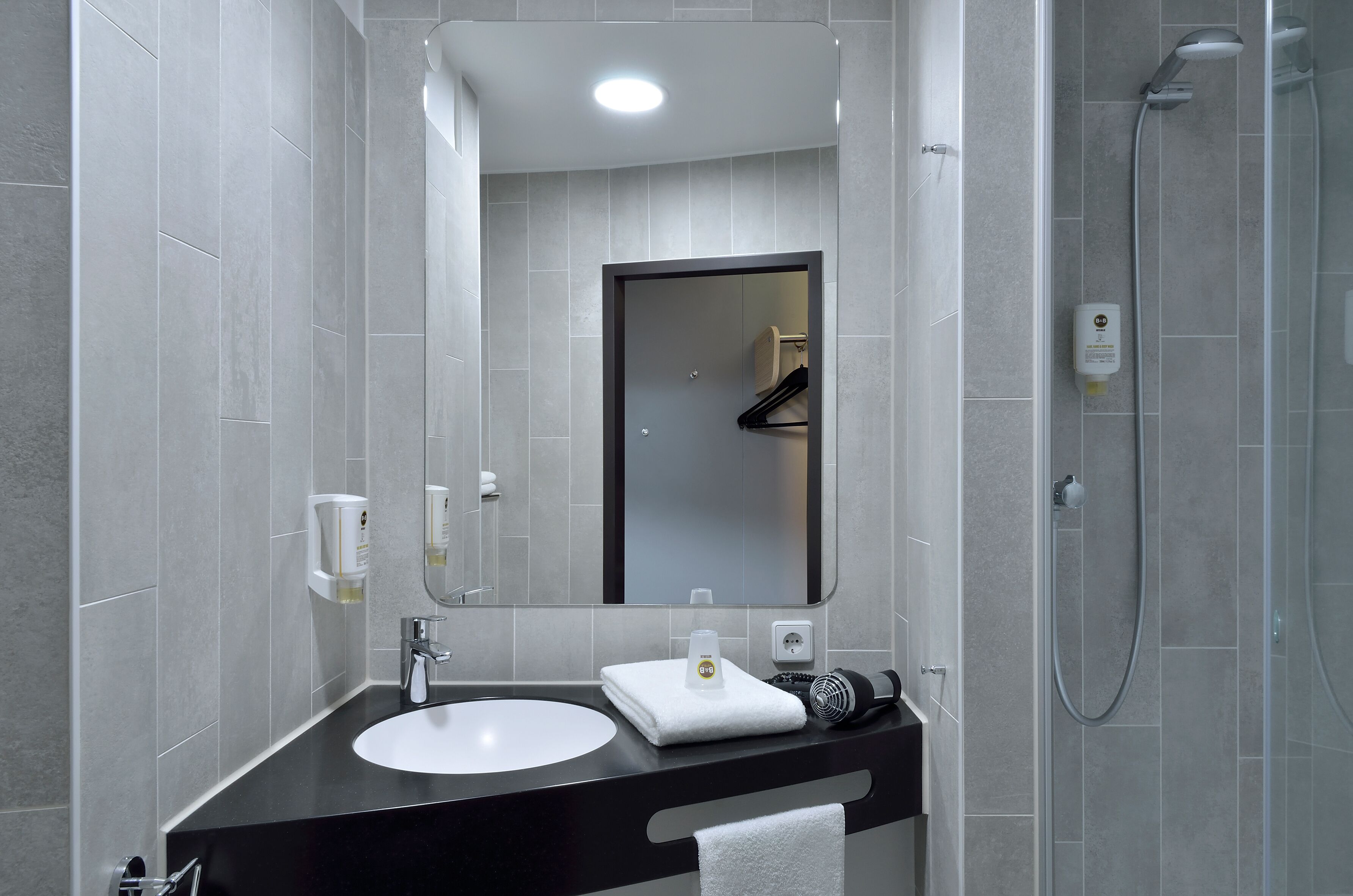 B&B HOTEL Wien-Heilligenstadt 2*