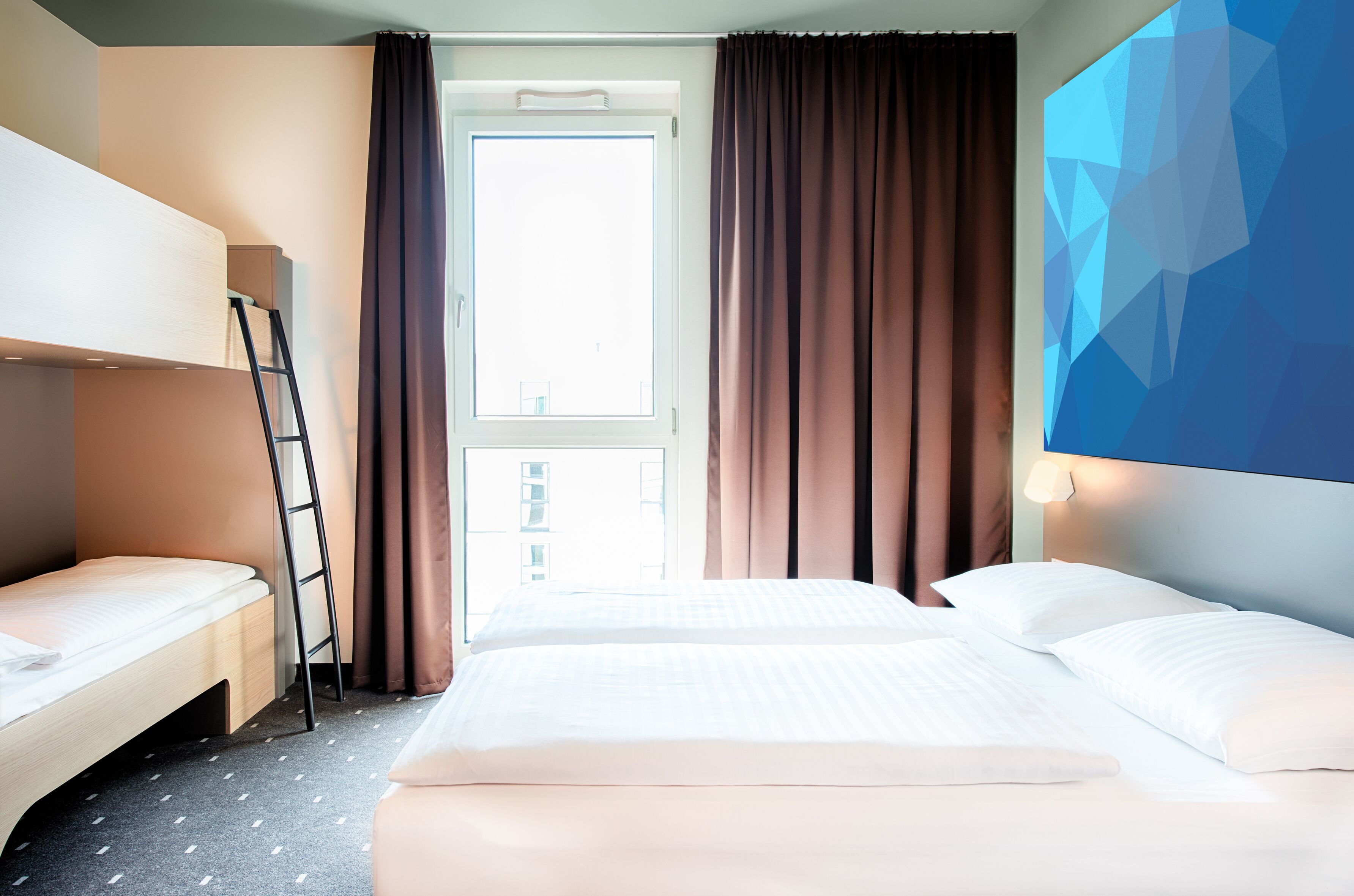 B&B HOTEL Wien-Heilligenstadt 2*