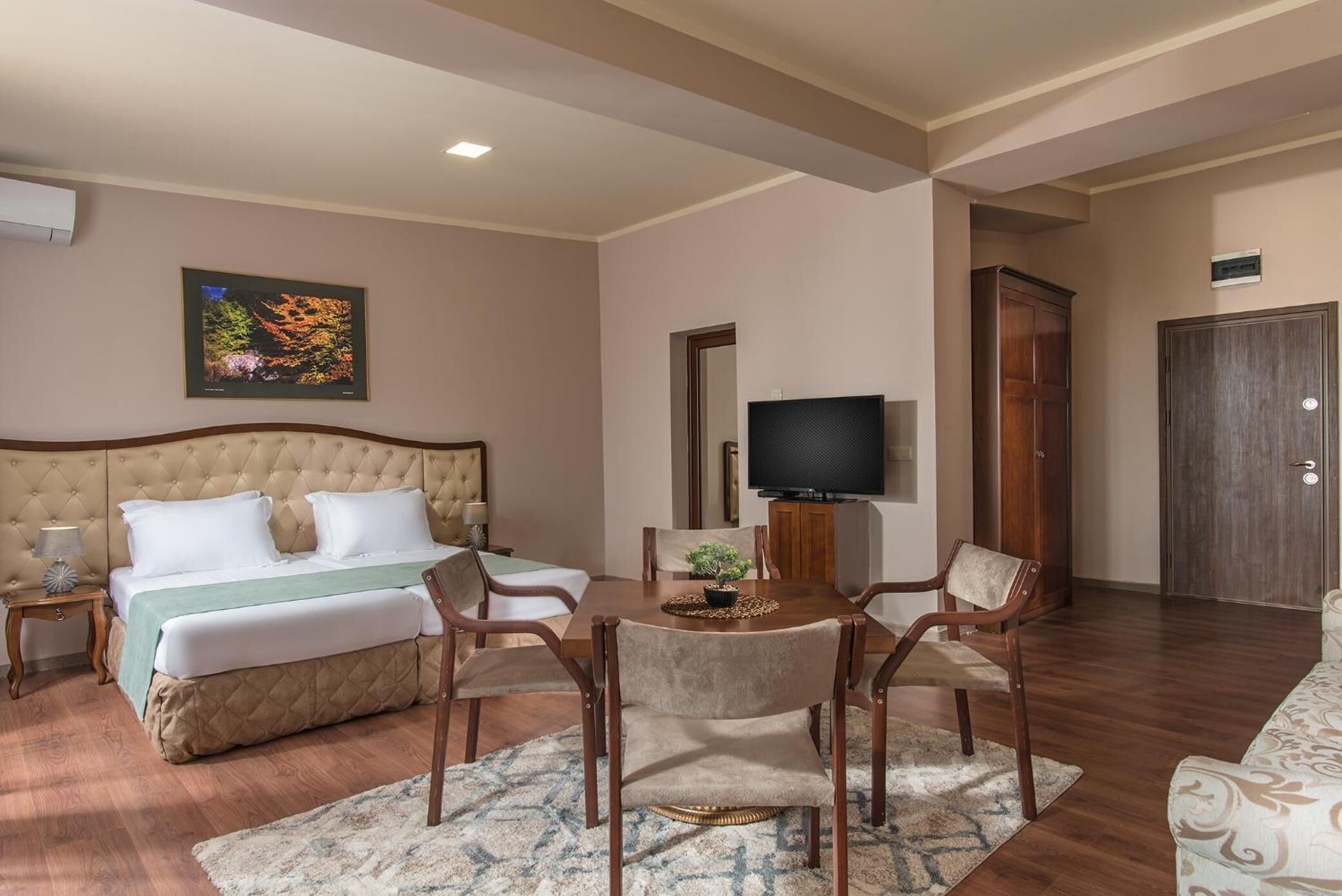 Hotel Villa Magus 3*