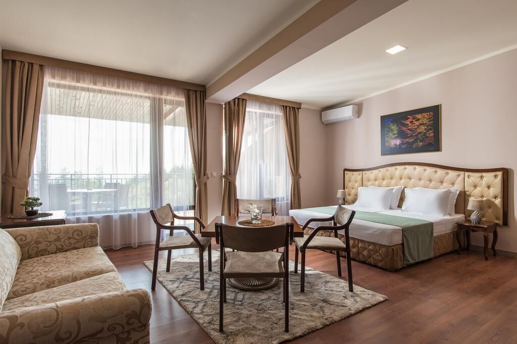 Hotel Villa Magus 3*