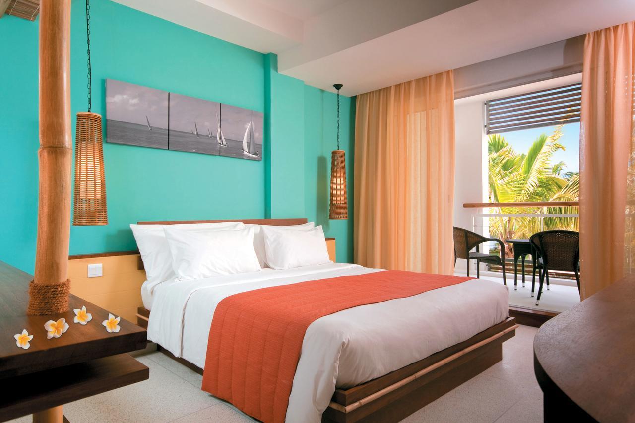 Маврикий цена на двоих. Лагуна Бич. Отель Лагуна. Маврикий отели. BW Laguna Beach Hotel & Spa 3*.