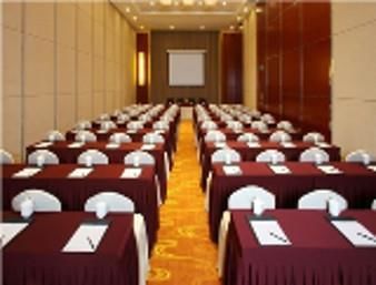 Days Inn Frontier Wuxi 3*