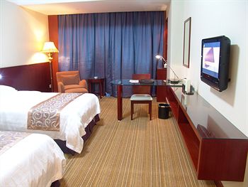 The Greenway Hotel Xiamen 4*