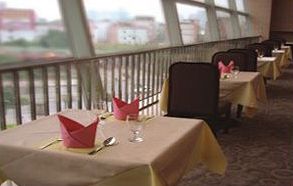 7Days Inn Hotel (Dongguan Tangxia Rainbow Shopping Center) 2*