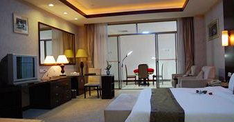7Days Inn Hotel (Dongguan Tangxia Rainbow Shopping Center) 2*