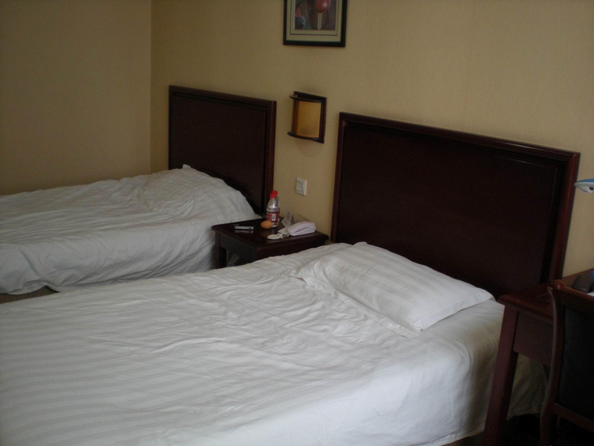 Accompanying Hotel·Yipin (Shanghai Lujiazui Financial and Trade Zone) 3*
