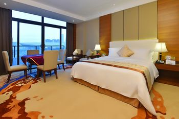 Grand Skylight International Hotel Huizhou 5*