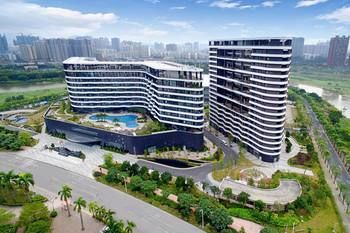 Grand Skylight International Hotel Huizhou 5*