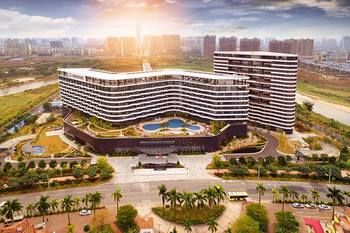 Grand Skylight International Hotel Huizhou 5*