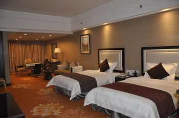 Country Garden Phoenix Hotel, XingAnMeng 5*