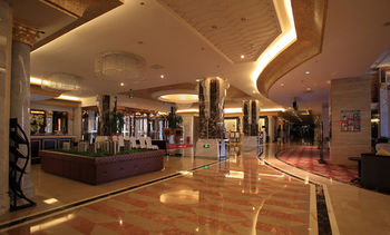 Country Garden Phoenix Hotel, XingAnMeng 5*