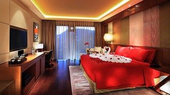 HUALUXE Hotels and Resorts KUNMING 5*