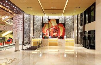 HUALUXE Hotels and Resorts KUNMING 5*