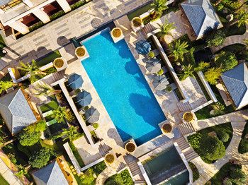 HUALUXE Hotels and Resorts KUNMING 5*