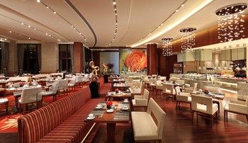 HUALUXE Hotels and Resorts KUNMING 5*