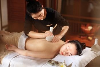 HUALUXE Hotels and Resorts KUNMING 5*