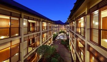 HUALUXE Hotels and Resorts KUNMING 5*