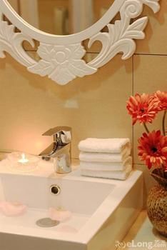 Minglan Holiday Hotel 3*