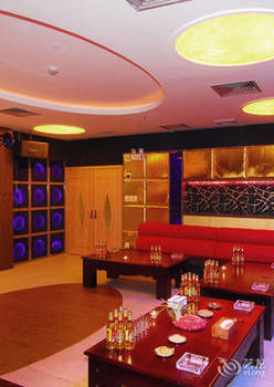 Adange Hotel 4*