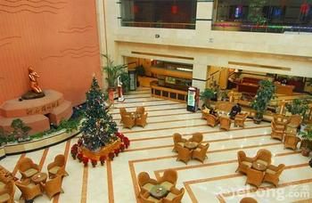 Adange Hotel 4*