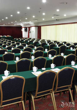 Adange Hotel 4*