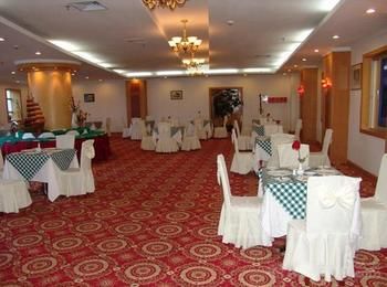 Adange Hotel 4*