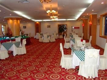 Adange Hotel 4*