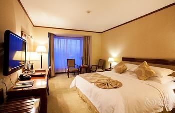 Changchun Celebrity Hotel 4*