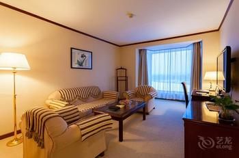 Changchun Celebrity Hotel 4*