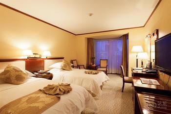 Changchun Celebrity Hotel 4*