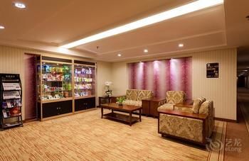 Changchun Celebrity Hotel 4*