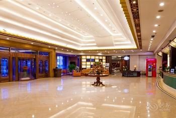 Changchun Celebrity Hotel 4*