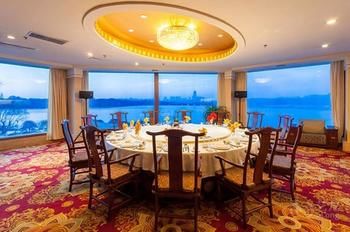 Changchun Celebrity Hotel 4*