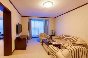 Changchun Celebrity Hotel 4*