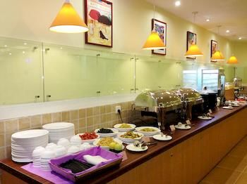 Homeinn · neo (Shenzhen Caopu Subway Station) 2*