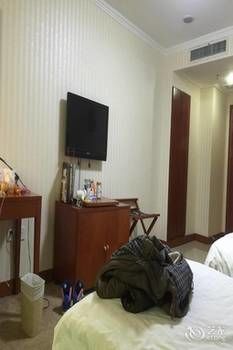 Jinke Hotel 3*