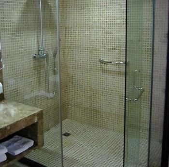 Jinke Hotel 3*