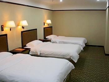 Jinke Hotel 3*