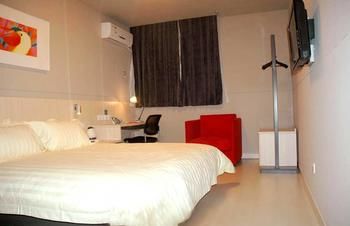 Jinjiang Inn (Nantong Gongnong Road) 2*