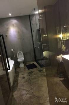 Detan Hotel 3*