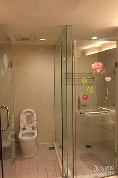 Detan Hotel 3*