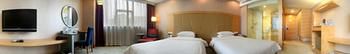 Detan Hotel 3*