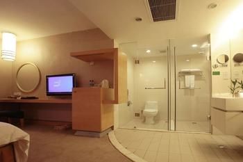 Detan Hotel 3*