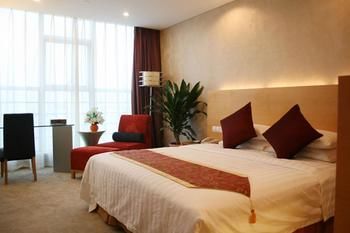 Detan Hotel 3*